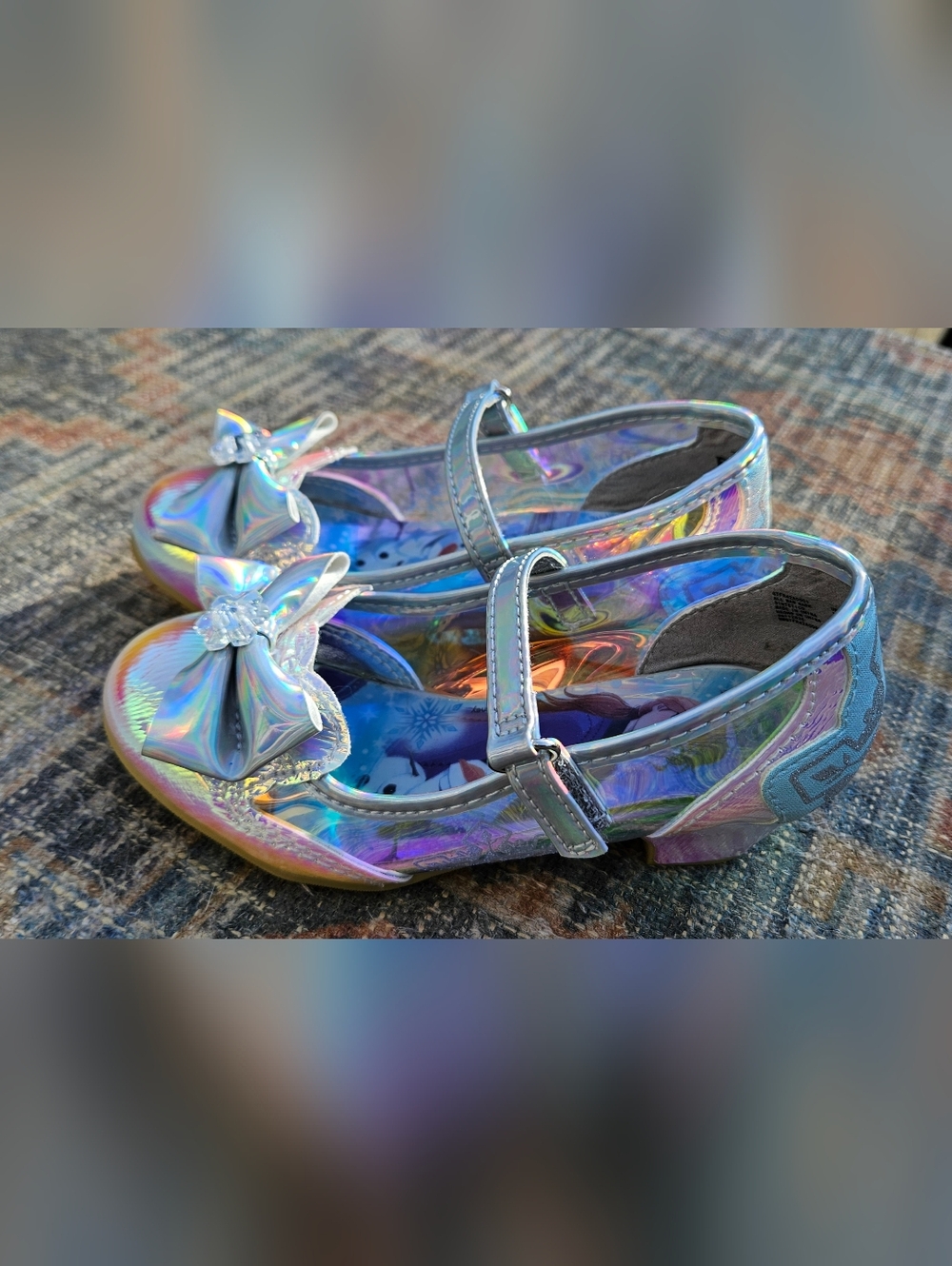 Frozen Size 10 Like New